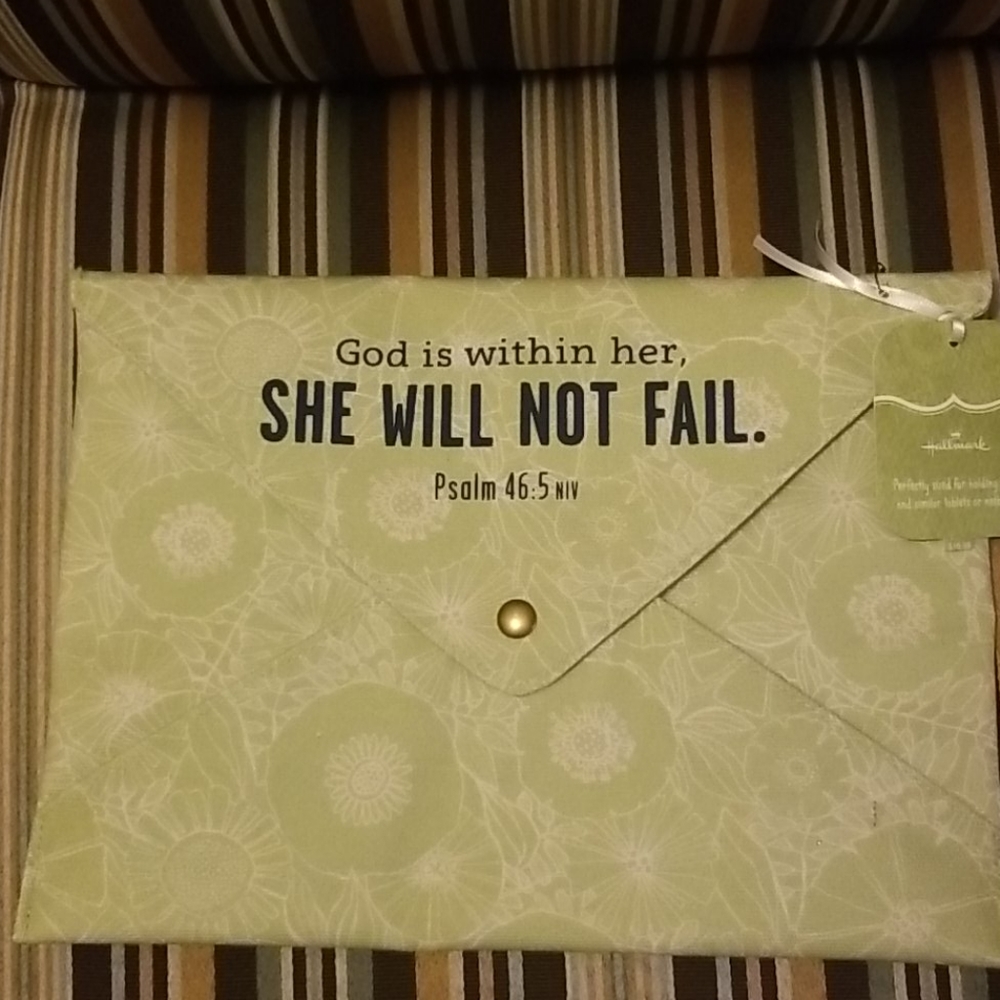 Hallmark Pouch
